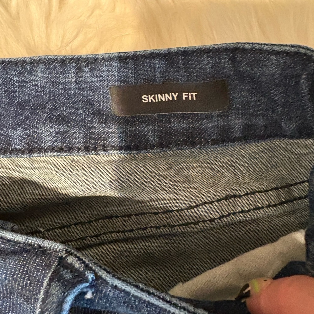 Judy Blue Skinny Blue Jeans with Star Pattern - Picture 5 of 11